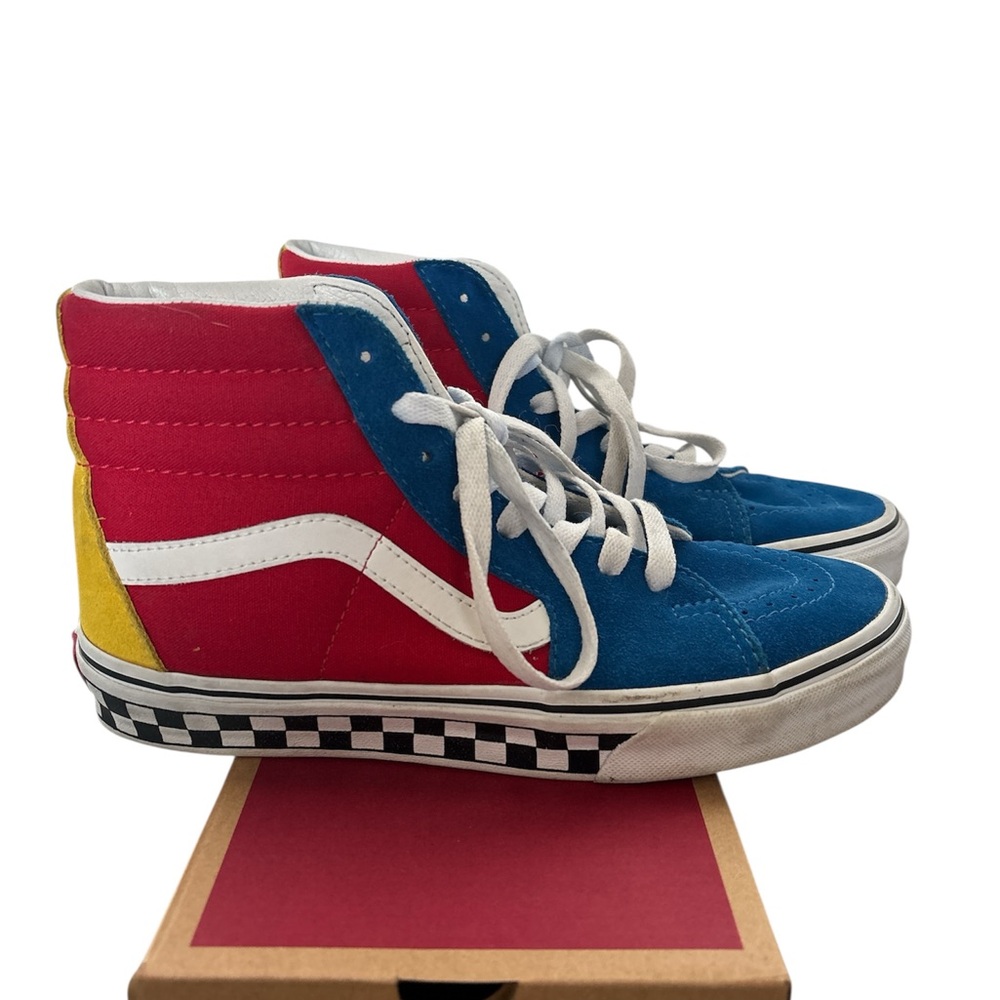 VANS Multicolor High-Tops Women’s size 7
Men’s size 5.5